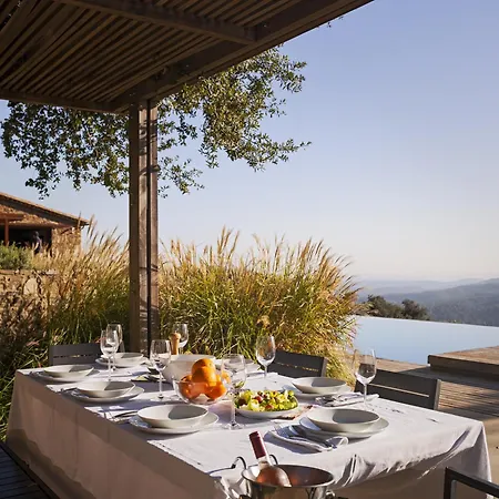 Architect's Luxury With Pool * Santa Pellaya